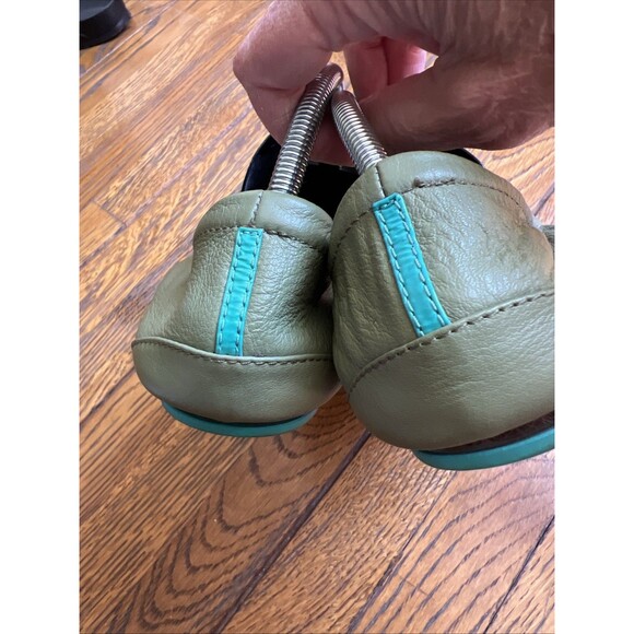 TIEKS BY GAVRIELI Olive Green Foldable Flats Size 11 Women’s Excellent Condition - Picture 5 of 11